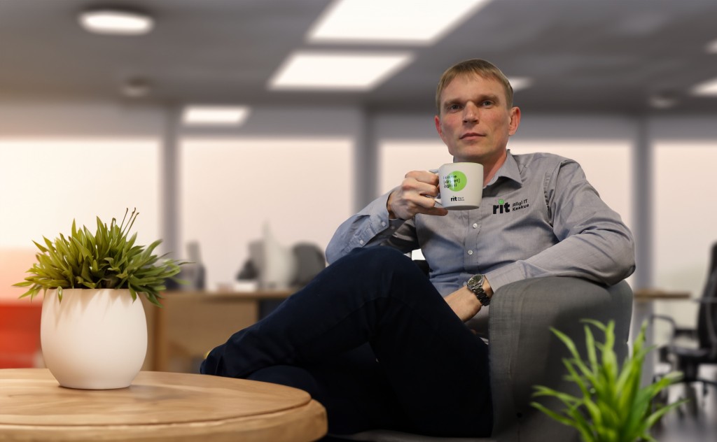 Taavi copy2.jpg